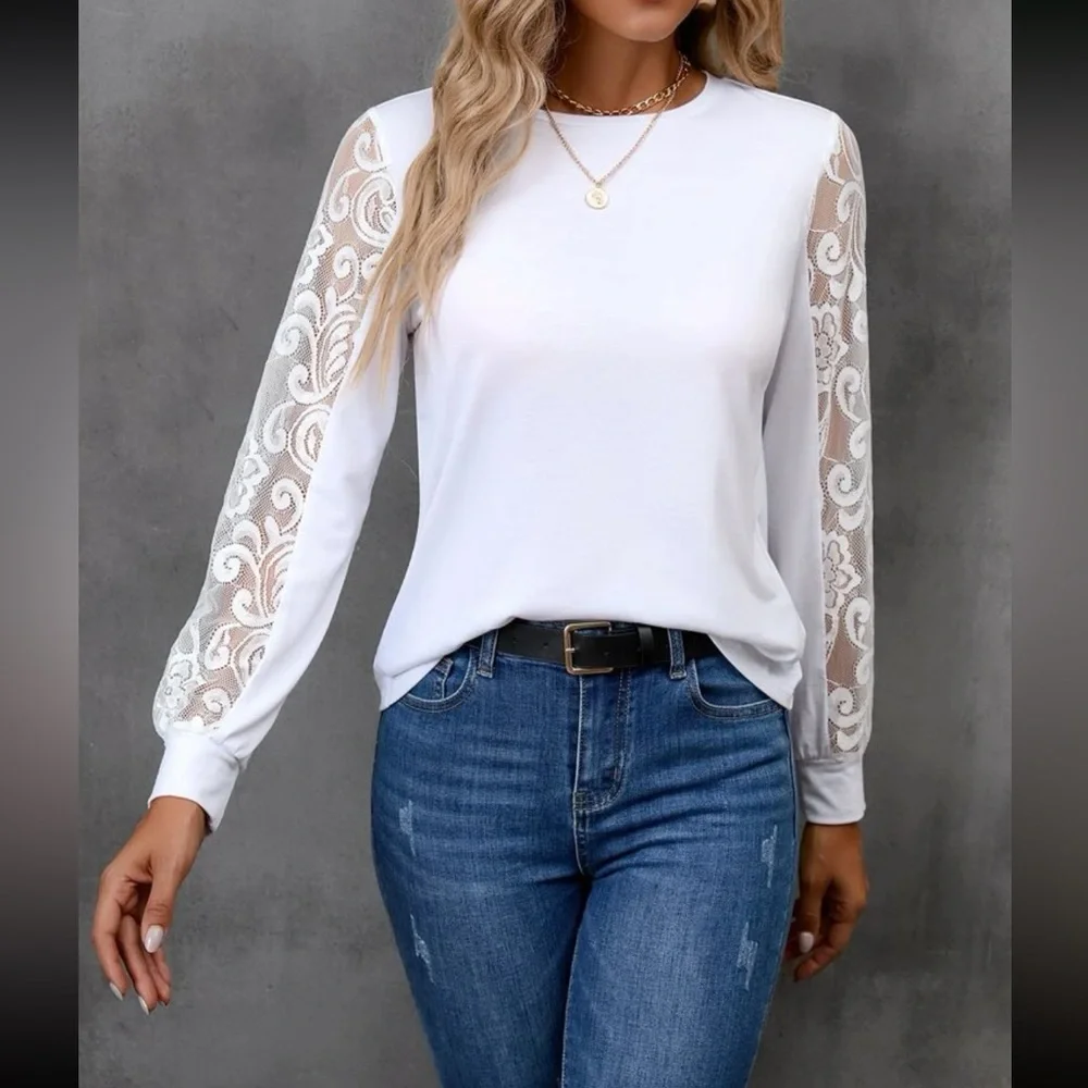 Boho lace lantern sleeve tee